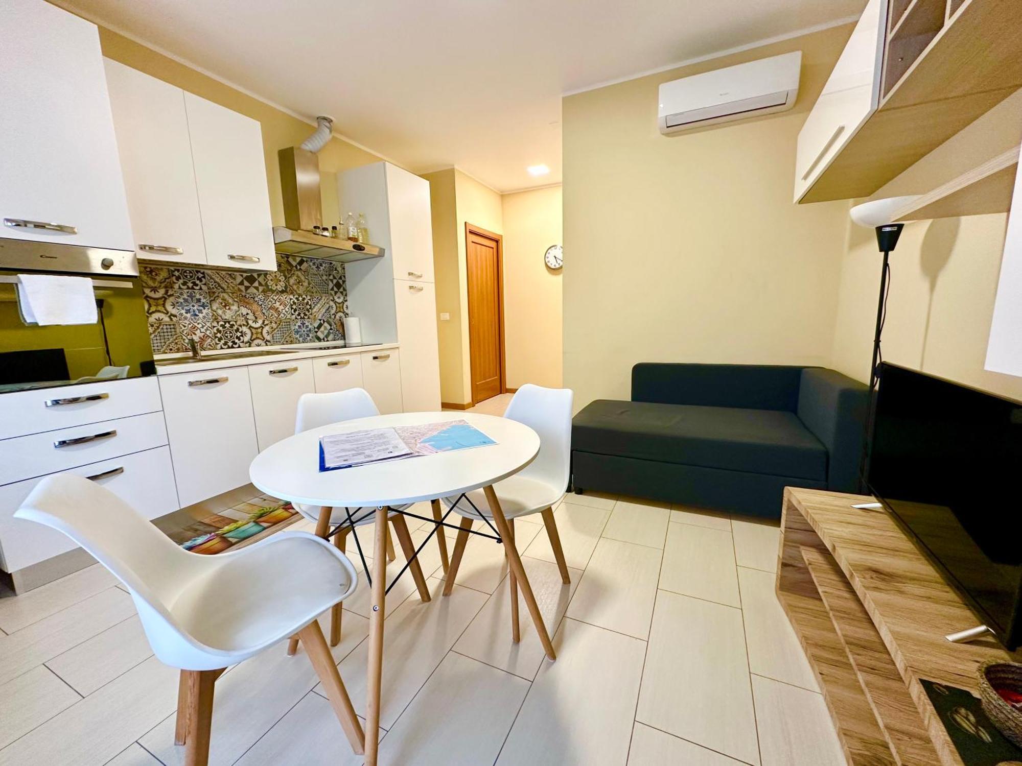 Апарт отель Grab A Flat In Coroneo Триест Экстерьер фото